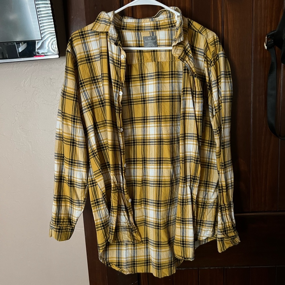 white black and yellow flannel